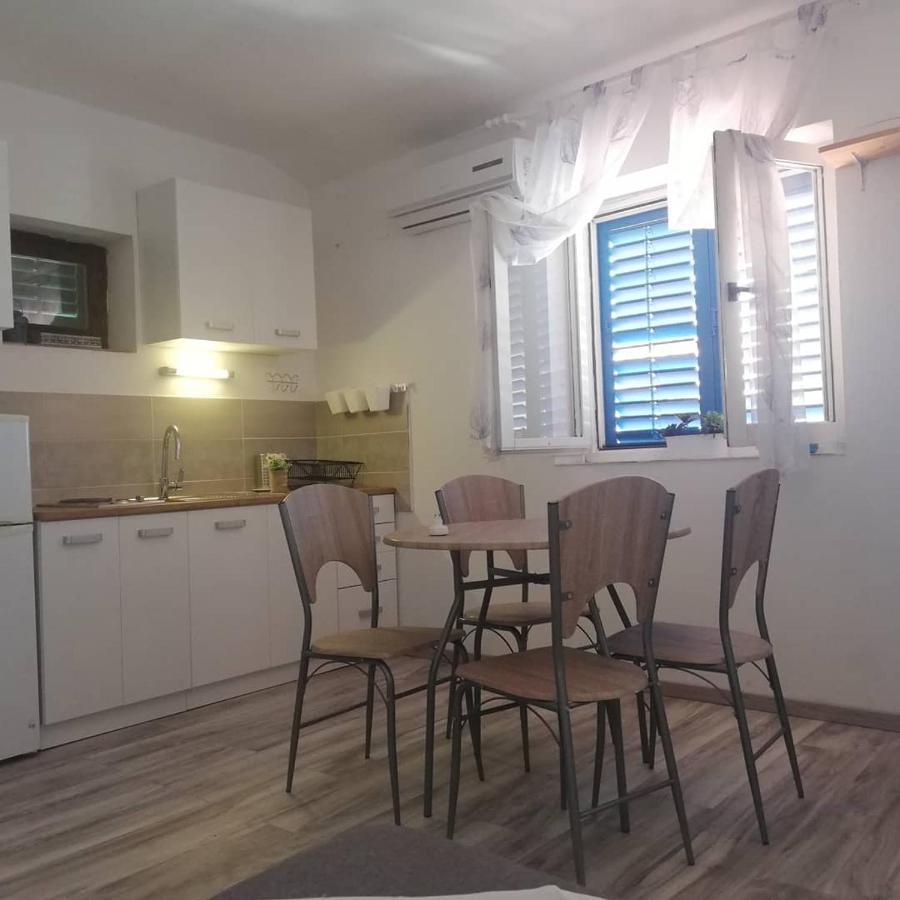 Apartments Lucija Solaris Σίμπενικ Εξωτερικό φωτογραφία
